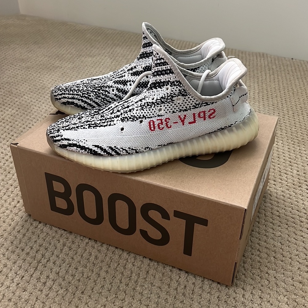Men’s Yeezy Shoes
